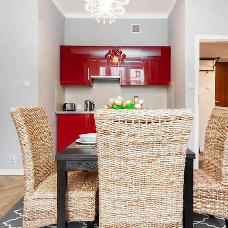 Stars Apartaments City Center By Noclegi Renters Varsavia Esterno foto