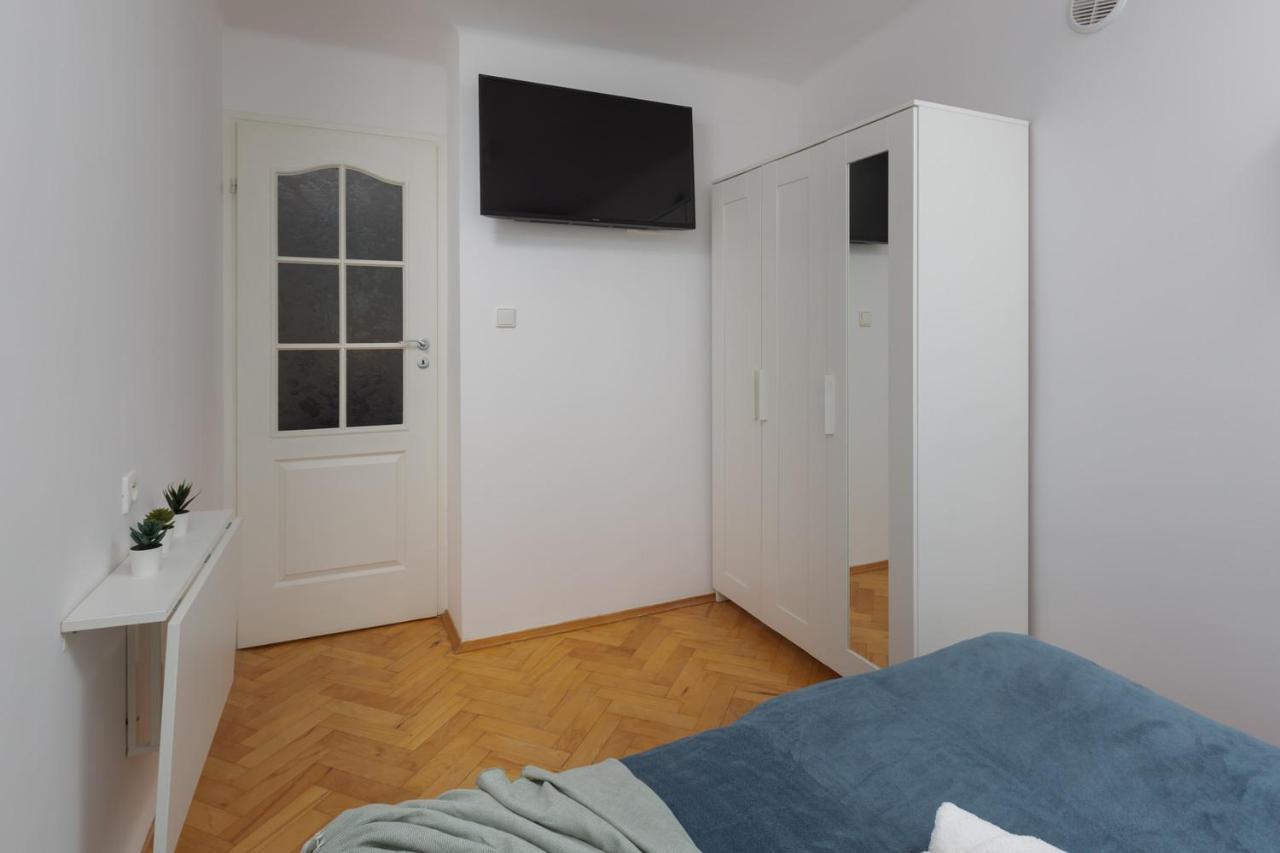 Stars Apartaments City Center By Noclegi Renters Varsavia Esterno foto