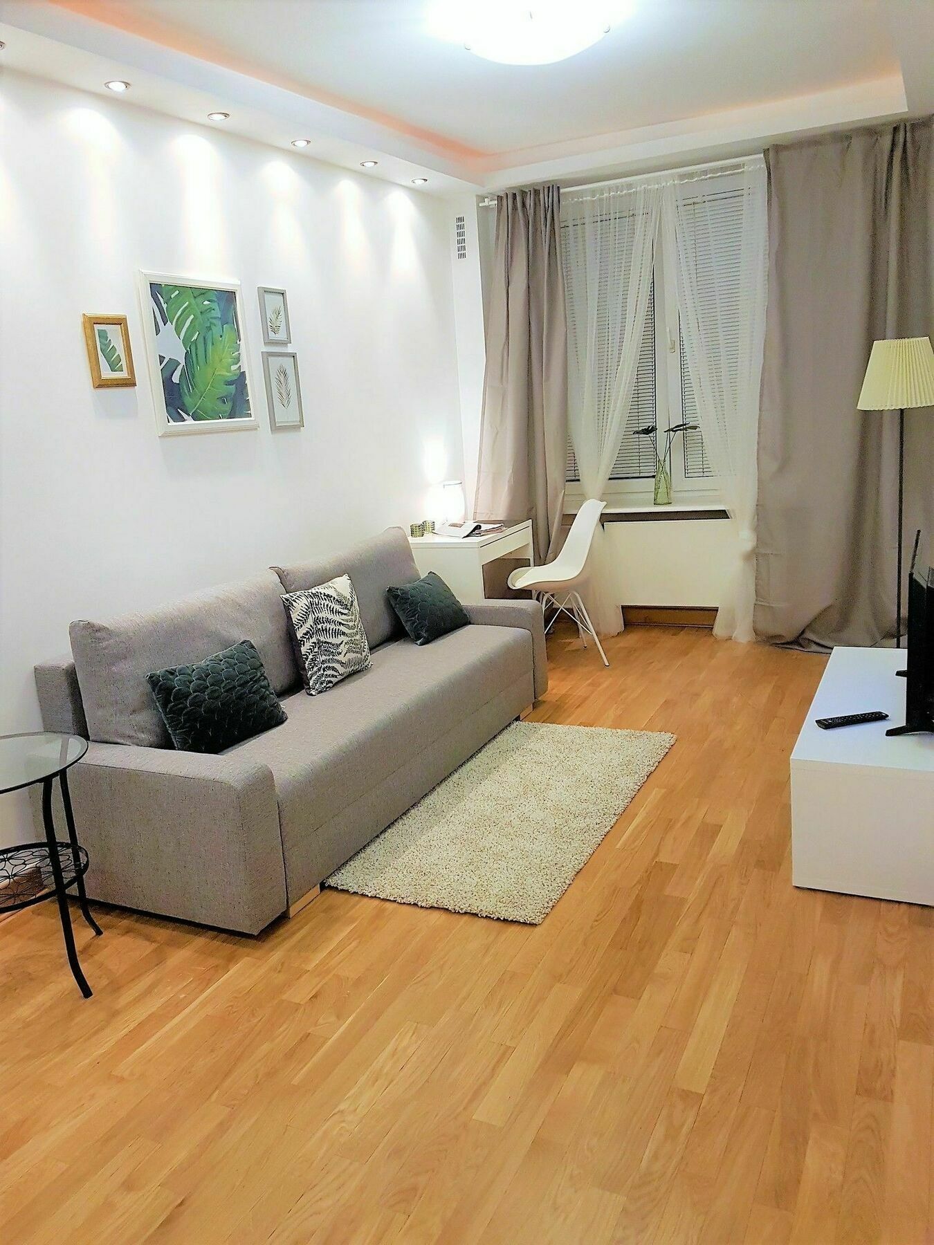 Stars Apartaments City Center By Noclegi Renters Varsavia Esterno foto