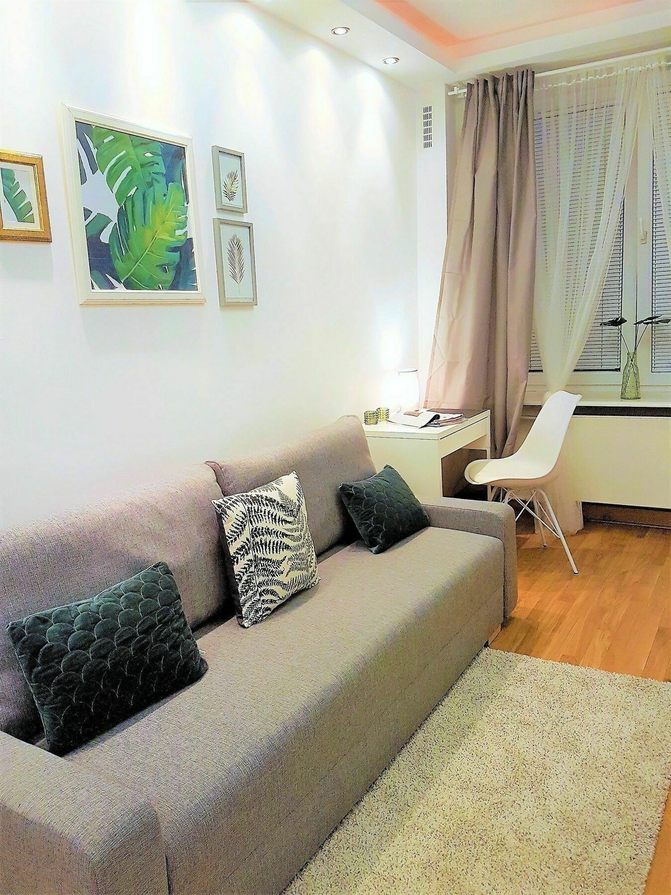 Stars Apartaments City Center By Noclegi Renters Varsavia Esterno foto